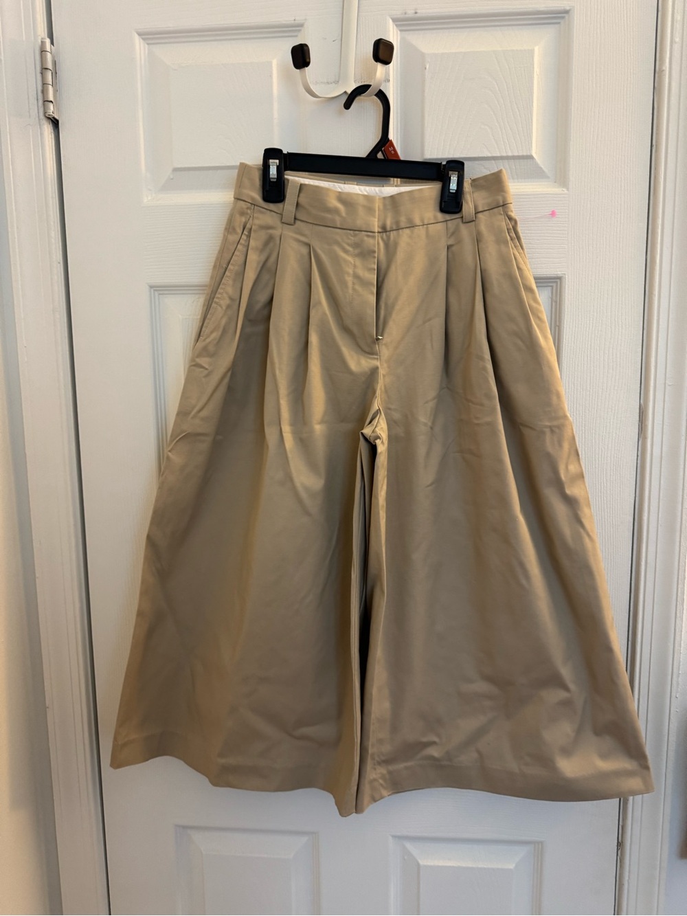 Aritzia Babaton High-Rise Wide-Leg Cropped Trousers in Beige - Picture 10 of 16